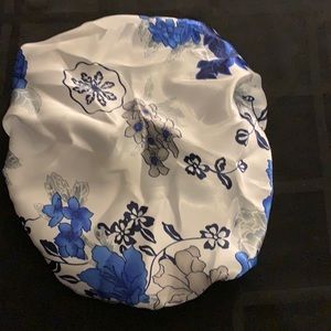 Wide band satin bonnet cap blue and white